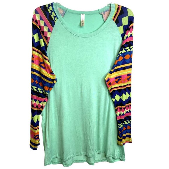 Aztec Print Sleeves Tunic Top MEDIUM (818) - Picture 4 of 4